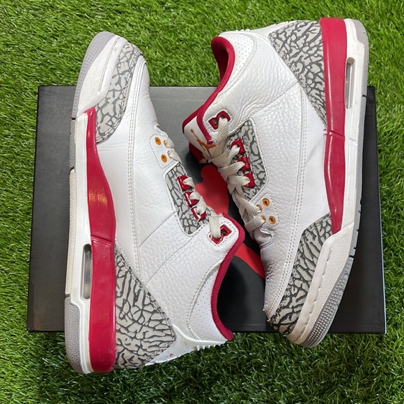 Jordan 3 Retro - Picture 3 of 4